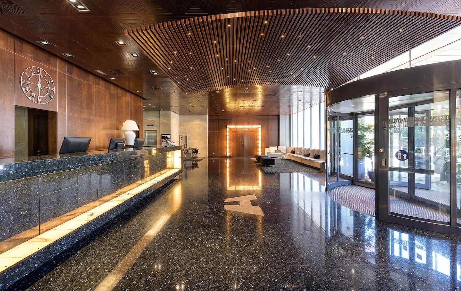 Hotel Santos Maydrit