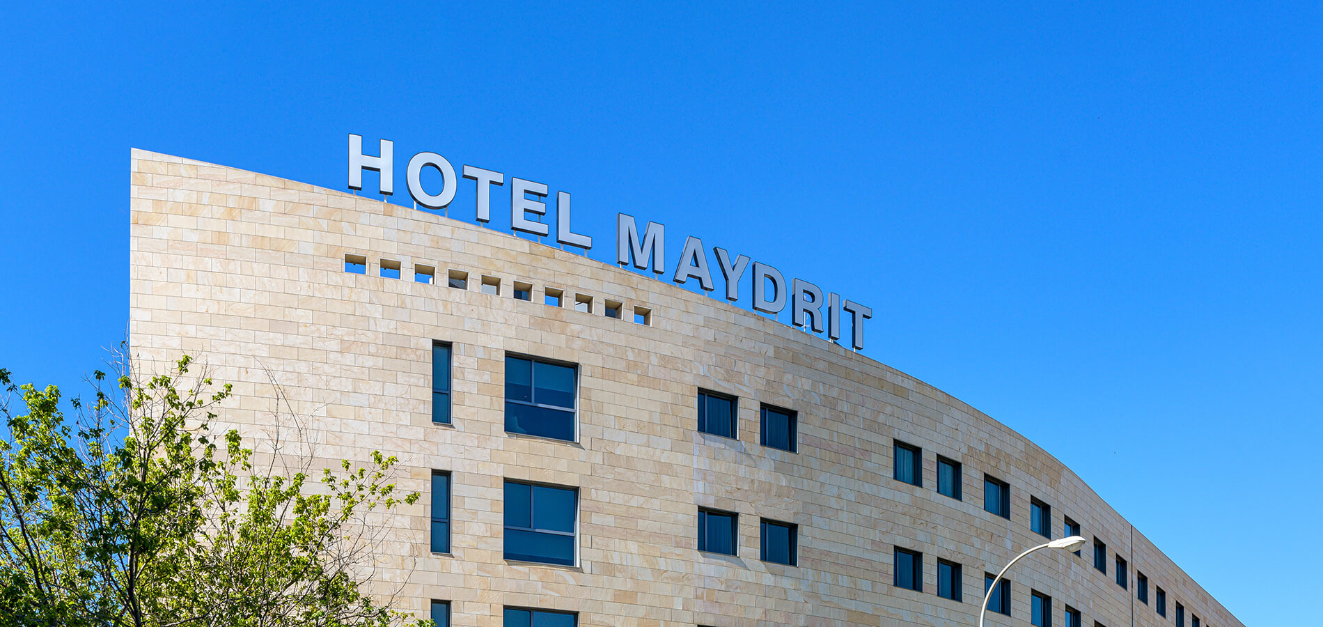 Hotel Santos Maydrit